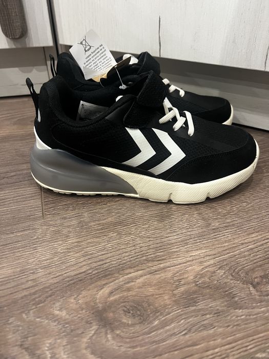 Детски обувки HUMMEL 34