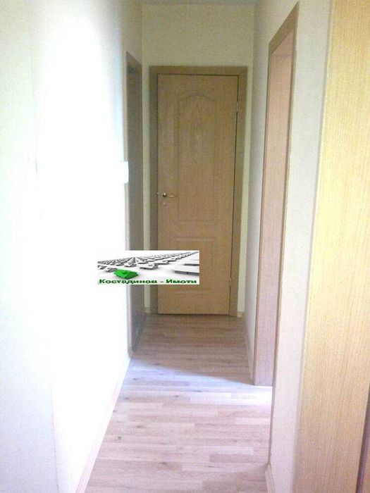 Дава се под наем Офис в Пловдив, Център - 93 кв.м за 667.08 € - Снимка #4