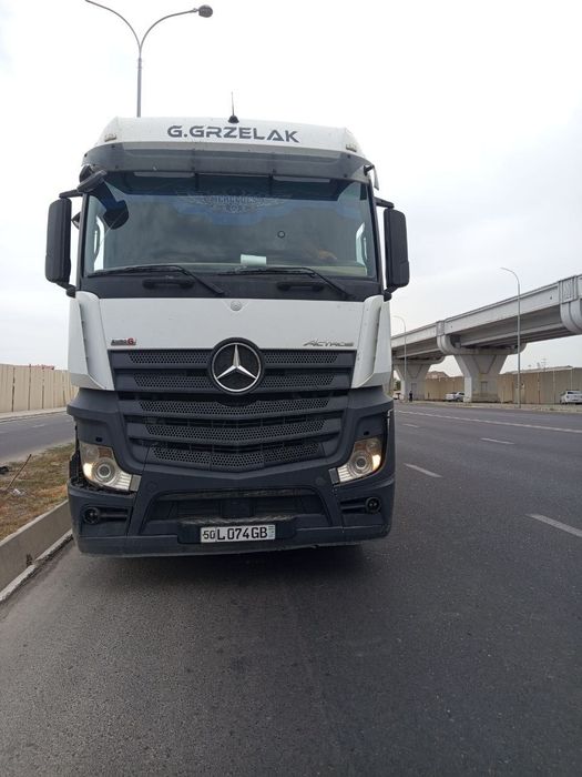 Mersedes actros euro6 sotiladi 2013