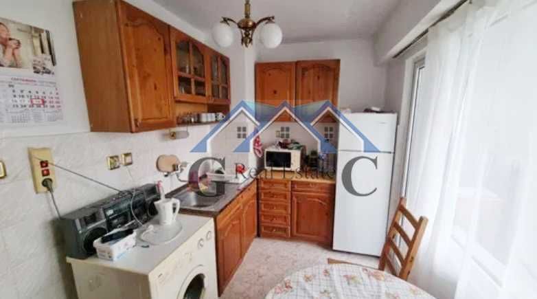 Продава се Двустаен апартамент в Варна, Чайка - 65 кв.м за 2460 €/кв.м - Снимка #3