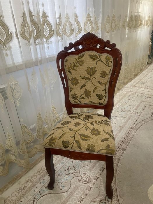 Стулья для гостиной