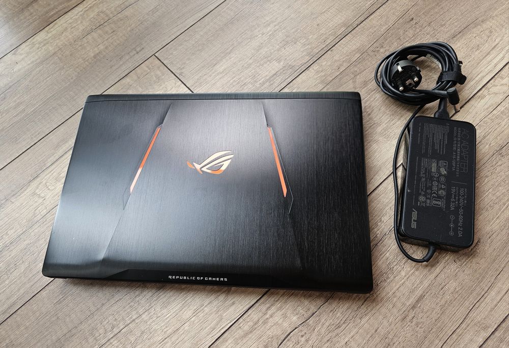Asus ROG STRIX / Intel® Core™ i7 / NVIDIA GTX 1050