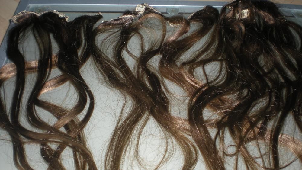 естествена коса на щипки