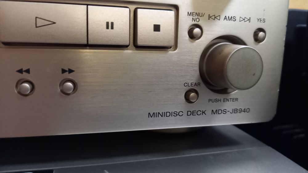 Teac V600,.Sony mds  jb 940.