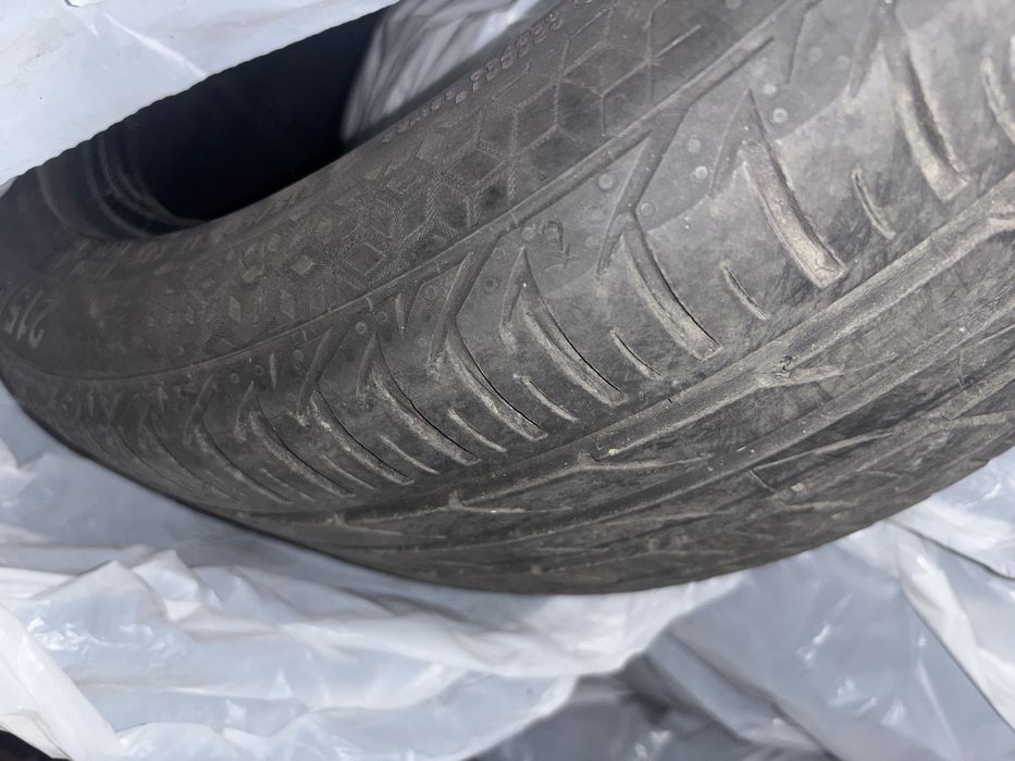 vand cauciucuri vara 225/50/17sau 225/55/17  225/45/17 second