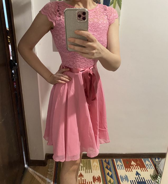 Лятна официална рокля Swing