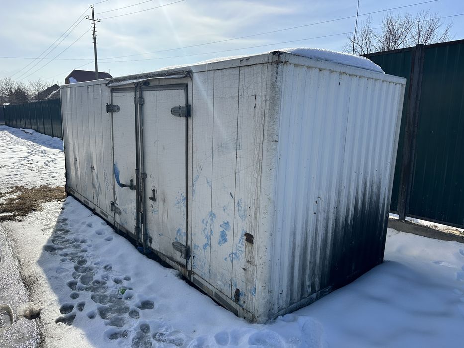 Будка 5.20 ш 1.90 в 2 метра.