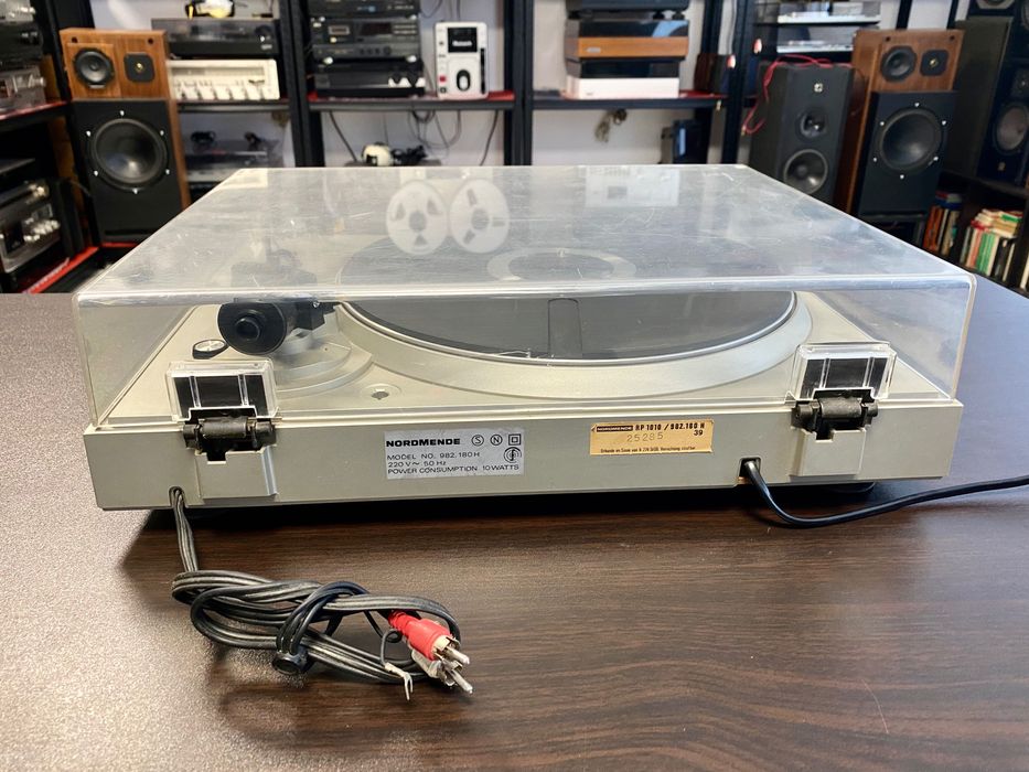 Грамофон Nordmende Made in Germany