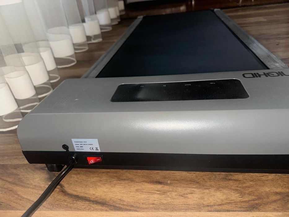 Продам беговую дорожку