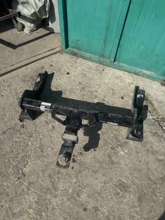 Subaru outback фаркоп на раму.