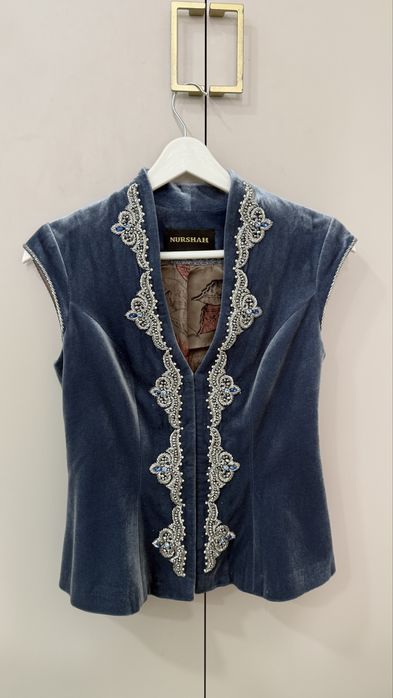 Нуршах бешпент + кажекей сатылады