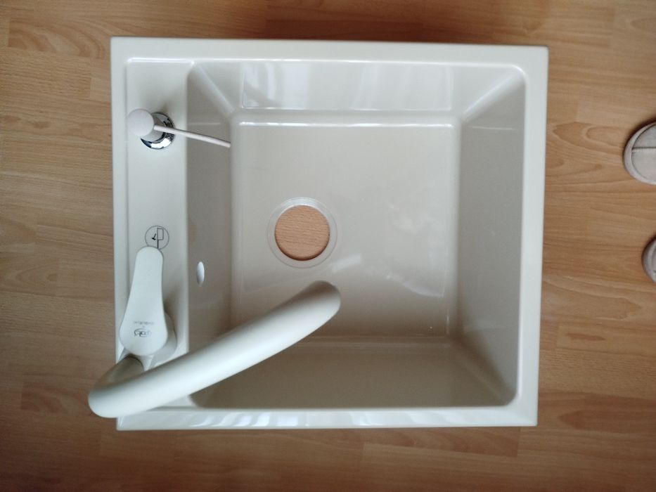 Състояние: Нова !