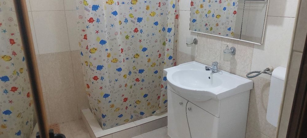 Închiriez apartament 2 camere