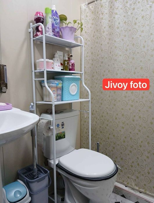 Vannaxona uchun etojerka