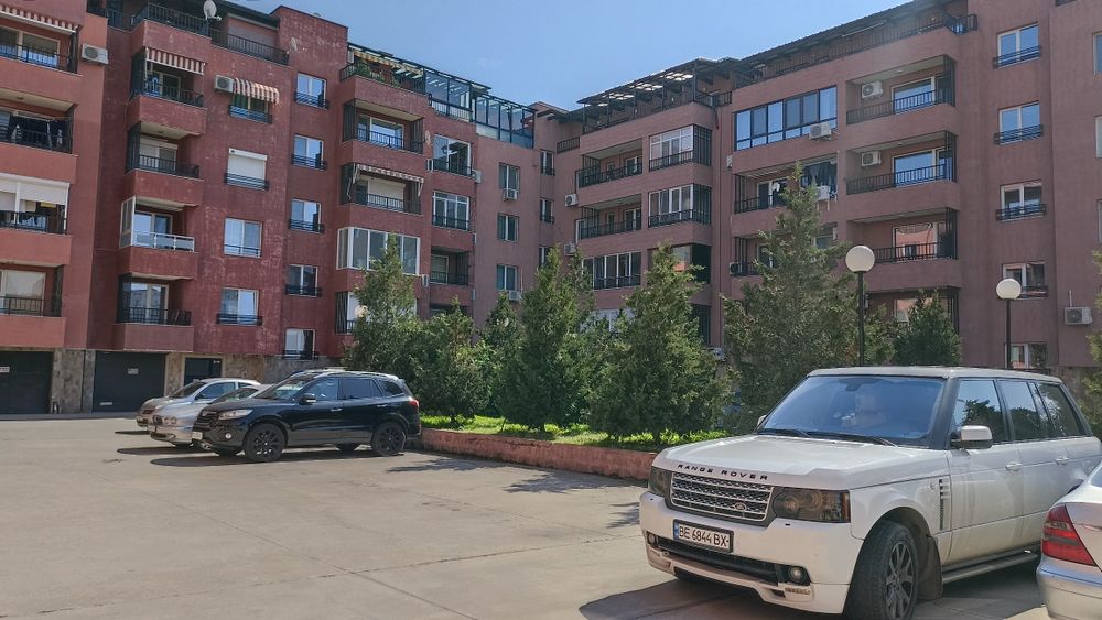 Продава се Тристаен апартамент в Пловдив, Каменица 2 - 160 кв.м за 2000 €/кв.м - Снимка #20