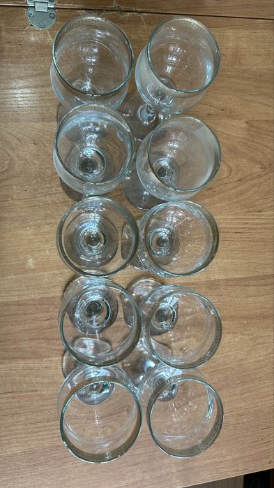 Фужир. бокалы для сока.