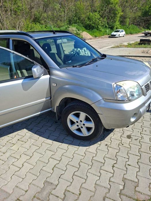 Продавам Nissan xtrail 4x4