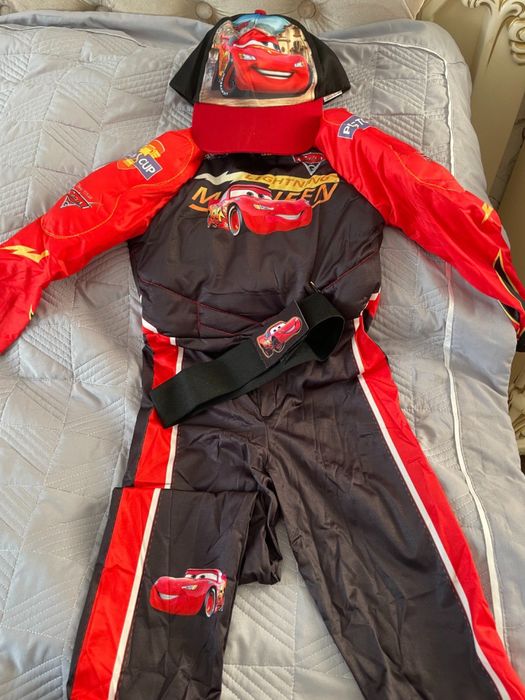 Бамблби спайдермен супергерои