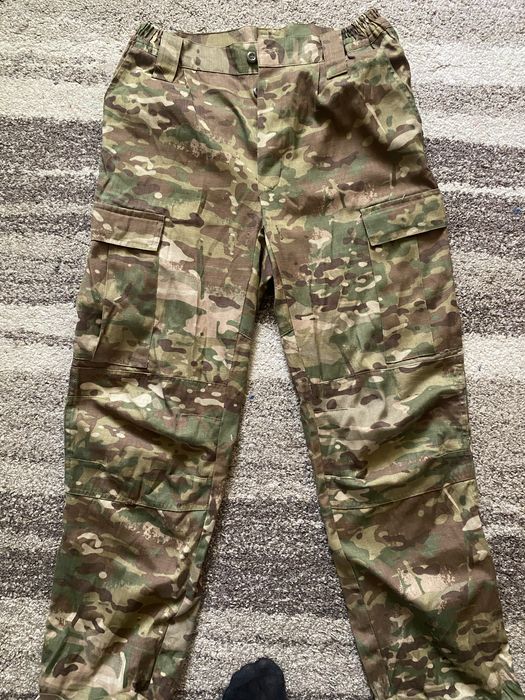 Продам военный форму