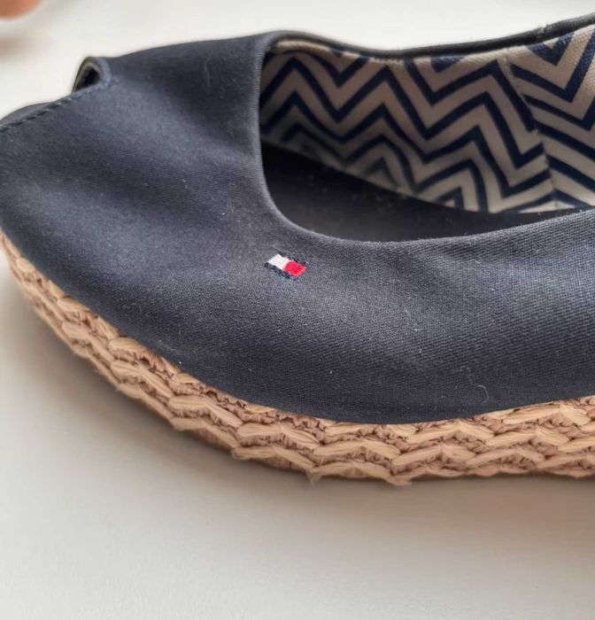 Страхотни дамски сандали Tommy Hilfiger