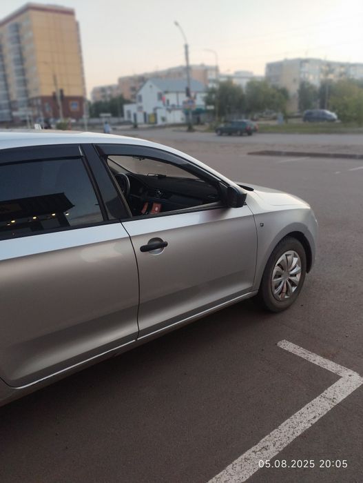 Продам skoda продам