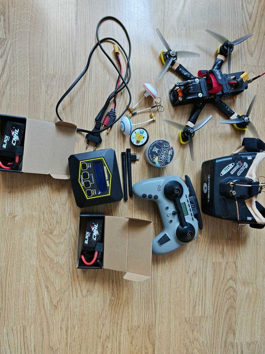 FPV дрон (аналогов) 5 инча готов сет за летене
