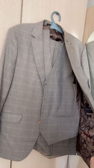 Костюм сатылады !