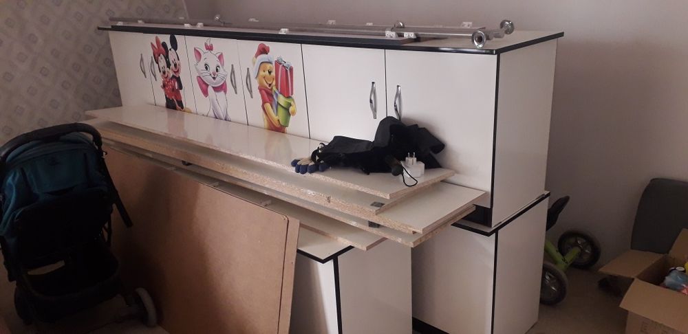 Шкафлар магазиндан йичилган