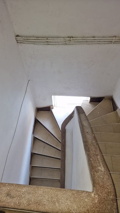 VAND/INCHIRIEZ cladire,teren,spatiu comercial