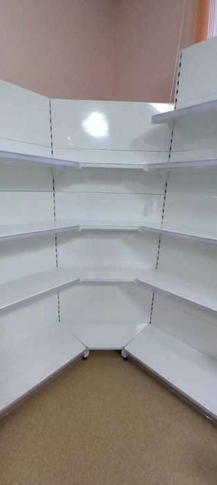Торговый стеллаж полки