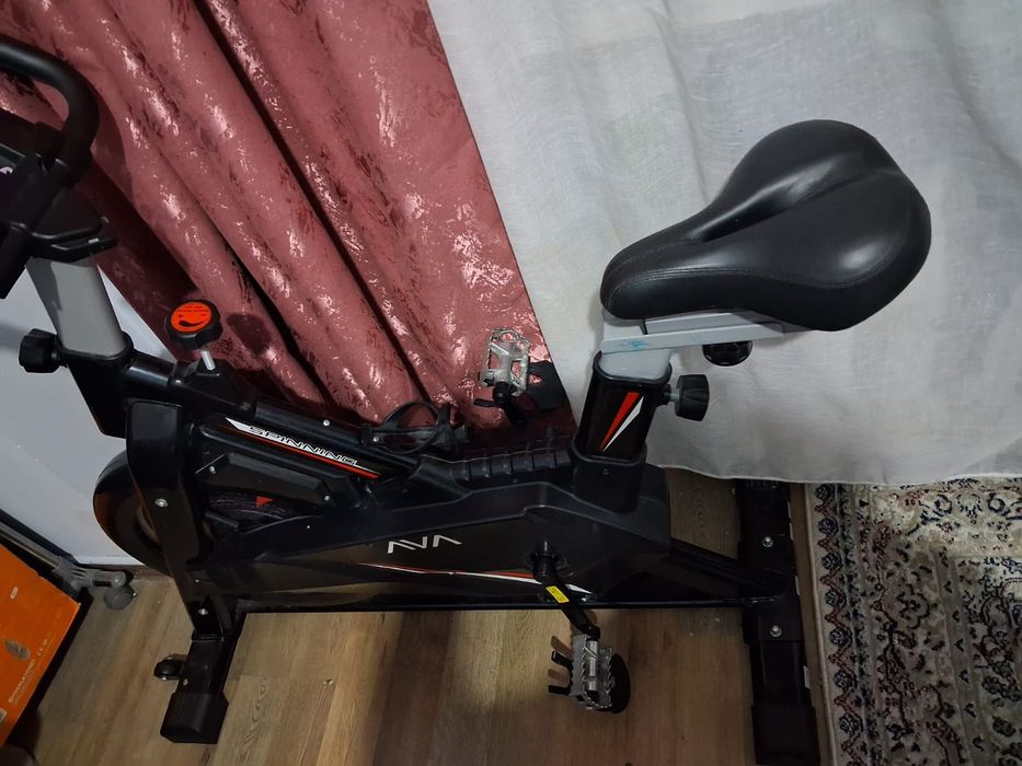 Велотренажер продаю