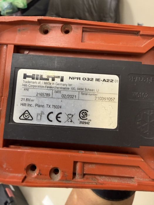 HILTI NPR 32 - A apакумолаторна преса за фитинги