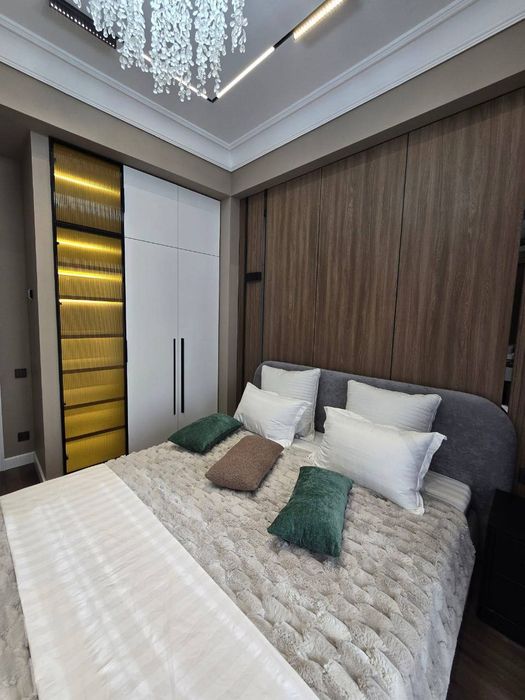 Продается 3/6/10 78м2 в Новостройке, ор-р: Рохат круг