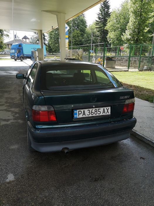 БМВ е36 компакт и  комби на ЧАСТИ