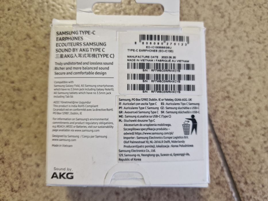 Casti AKG Samsung tip C