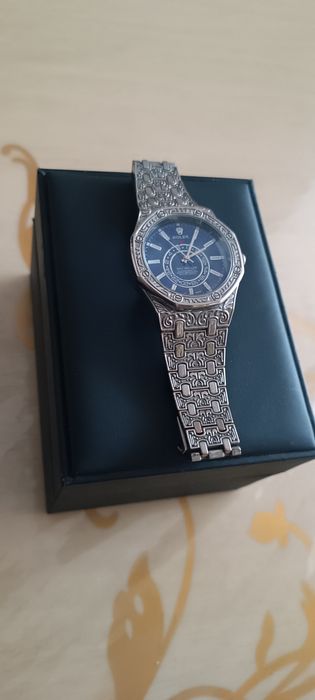 Часы мужские новые