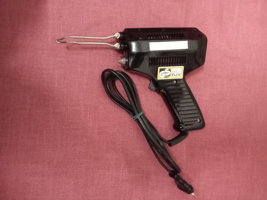 Pistol de lipit 100 wați.