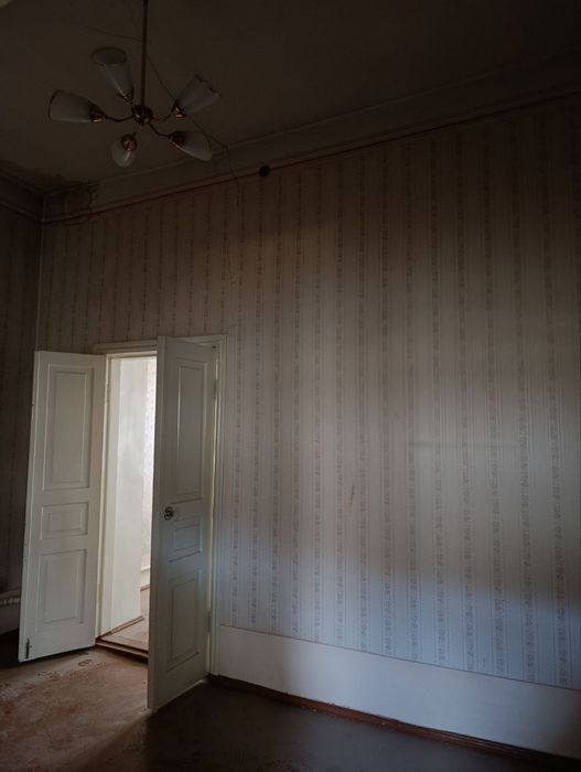 Дом  Азербайджан центр,4 сот.2 дома.11800уе