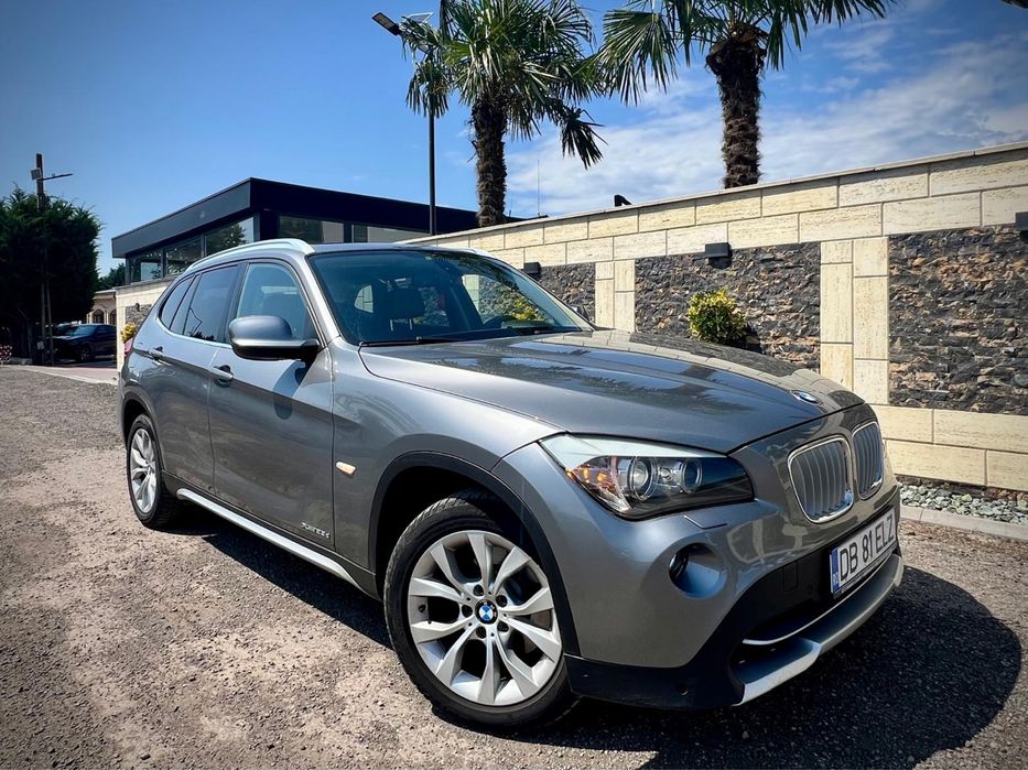 BMW X1 2.0 Diesel 204 CP automată • trapă panoramică • revizie completă OE- MAȘINĂ FOARTE ÎNGRIJITĂ!