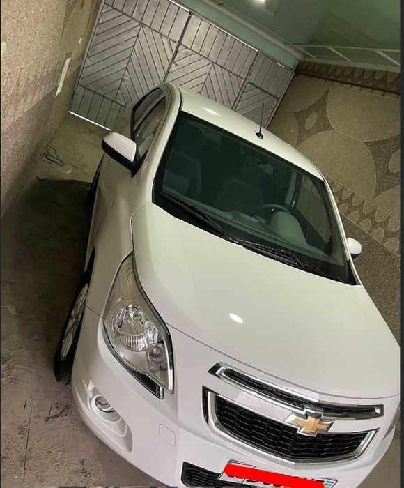 Cobalt 2024 4-pozitsiya  Rangi oq 11 150$