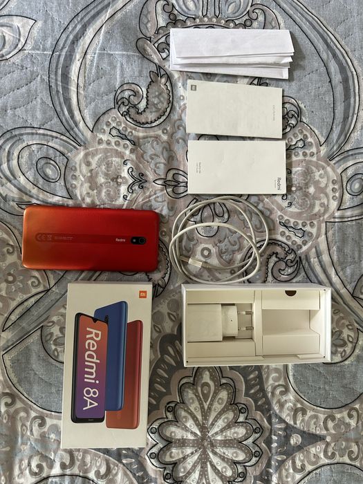 Редми 8 а , с документами