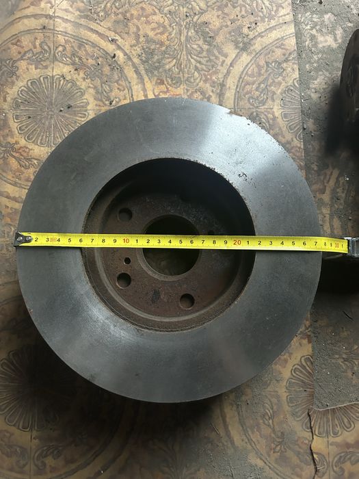 Продам тормозные диски камри 30