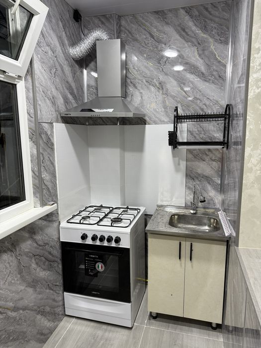 Продайотся квартира Чиланзар 18 кв 1/1/4