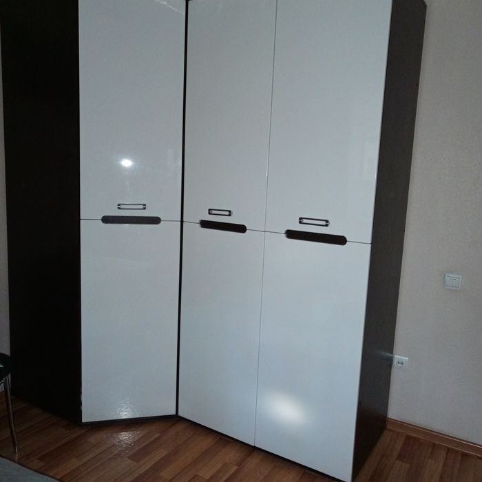 Продам бу спальный гарнитур