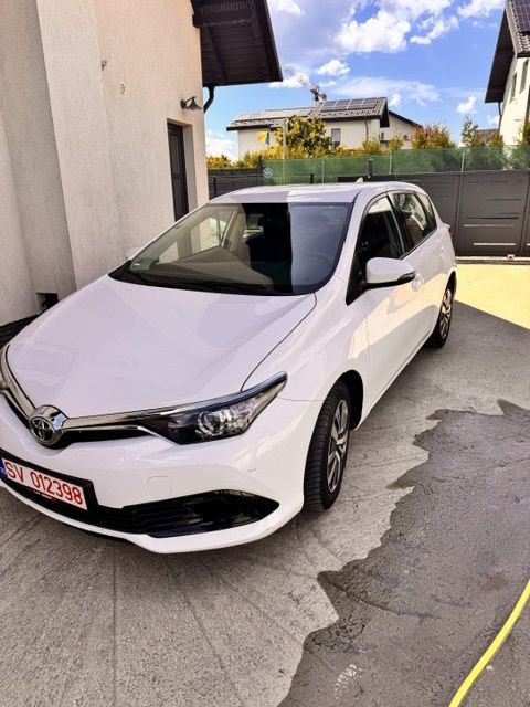 Toyota Auris Toyota Auris 2017 | 117.000 km | Proprietar | Istoric complet | Ideală