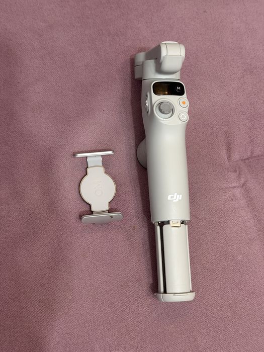 Стабилизатор DJI OSMO MOBILE 7