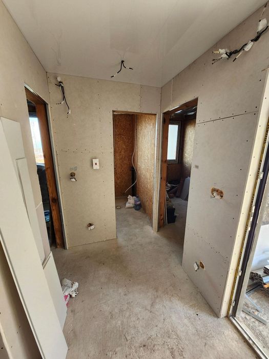 Продава се Къща в Бургас, Крайморие - 220 кв.м за 1500 €/кв.м - Снимка #3