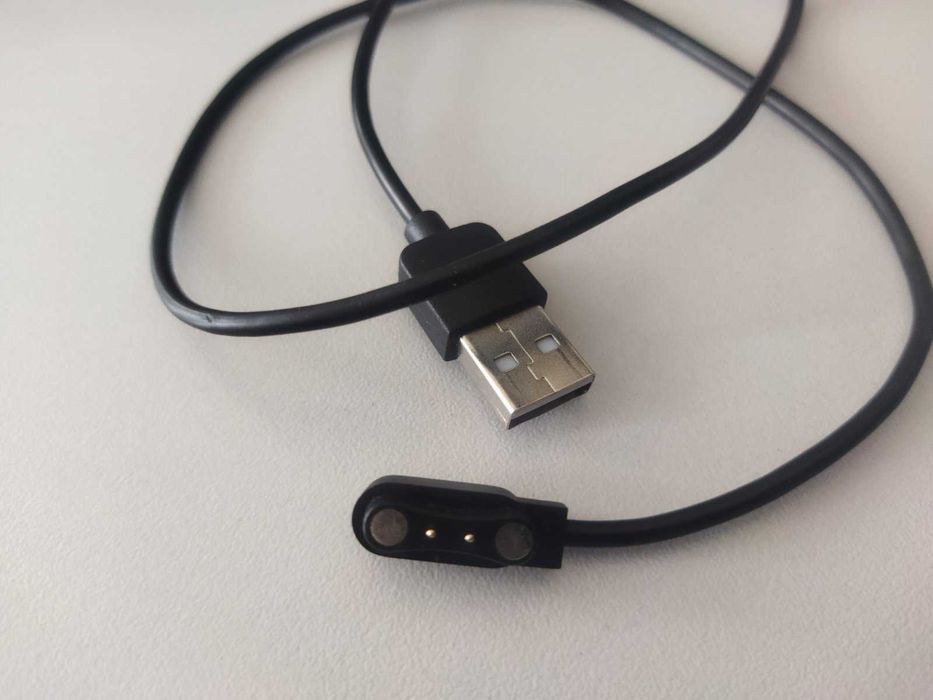 Продавам Xiaomi Mi Band 8 Pro в идеално състояние!