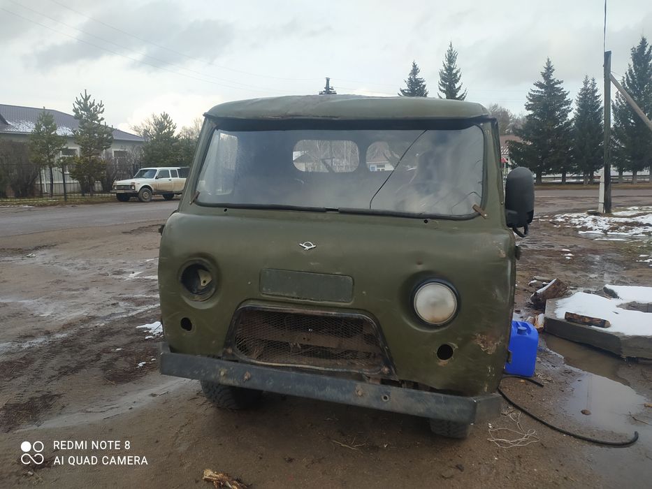 Вазик на ходу срочно продам