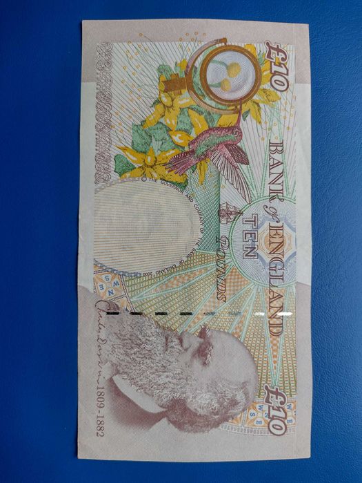 Банкноти и монети за попълване на колекции